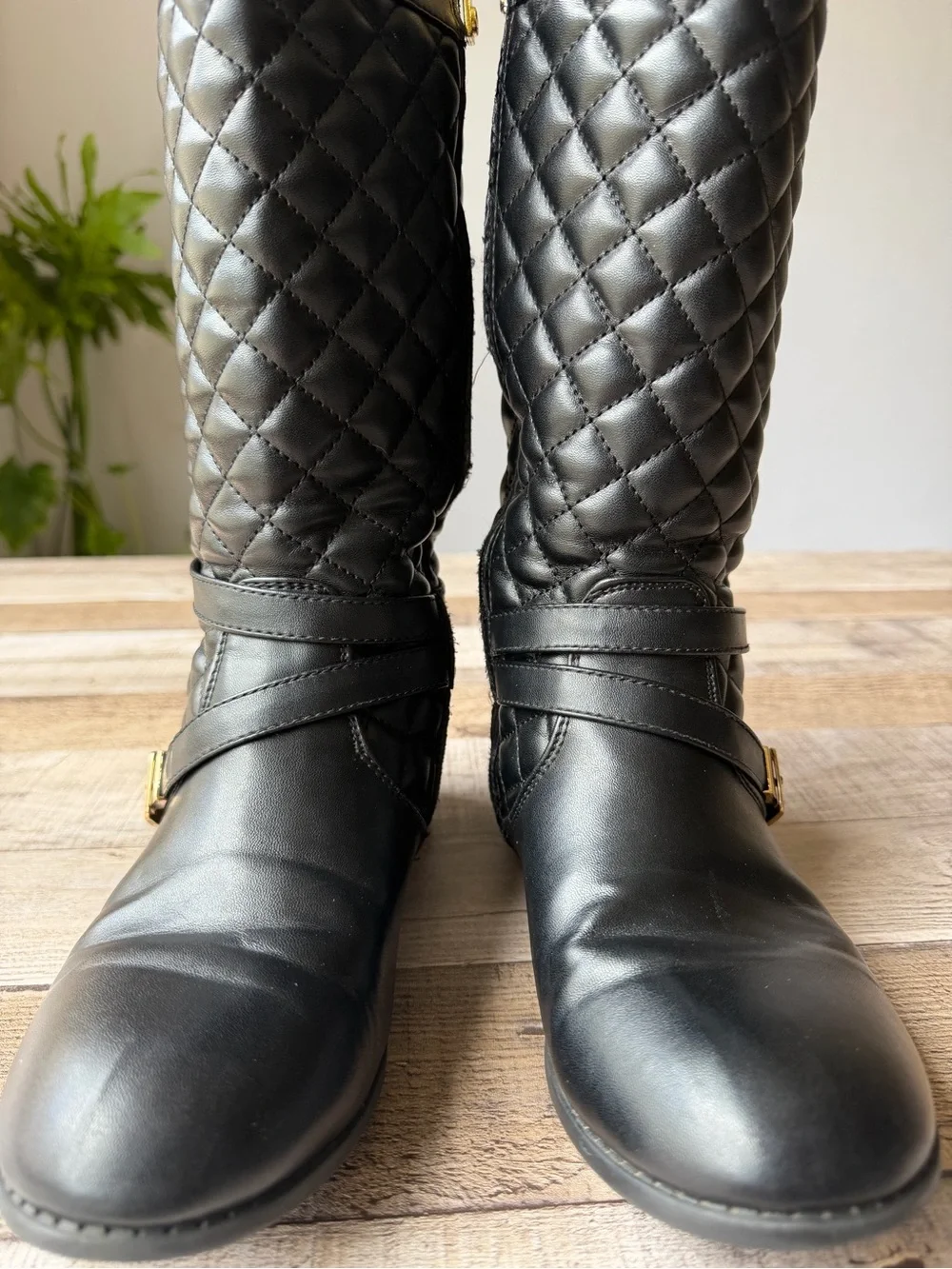 Michael Kors Emma Leena 2 Black Quilted Tall Boots Gold Logo Girls Size 4